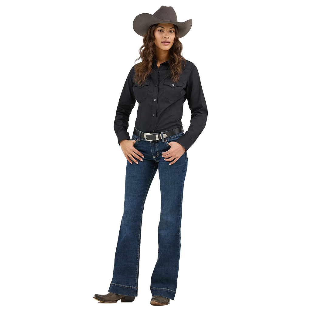 Wrangler Women's Black Retro Long Sleeve Solid Shirt