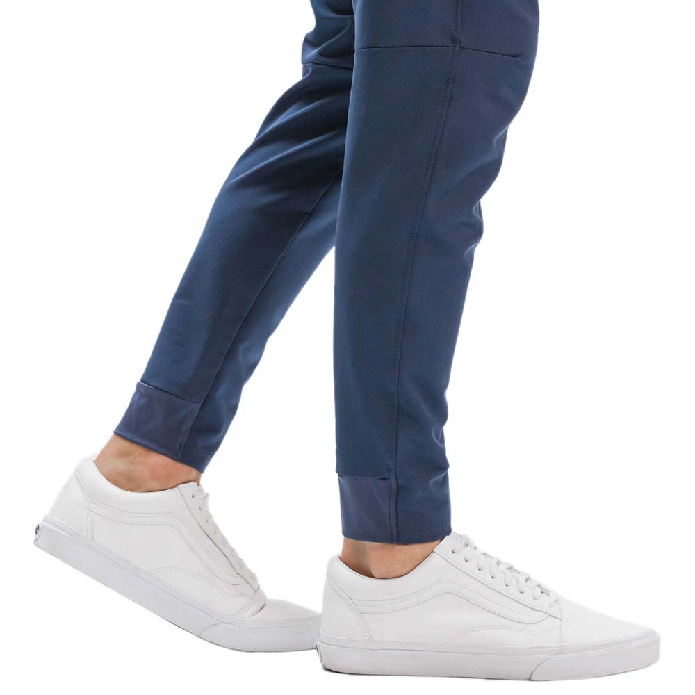 UNRL Men's Indigo Navy Performance Pant