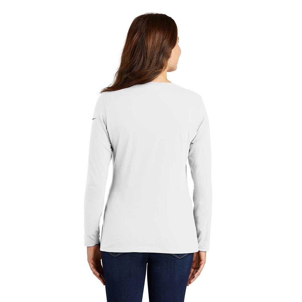 Nike Women's White Core Cotton Long Sleeve Scoop Neck Tee